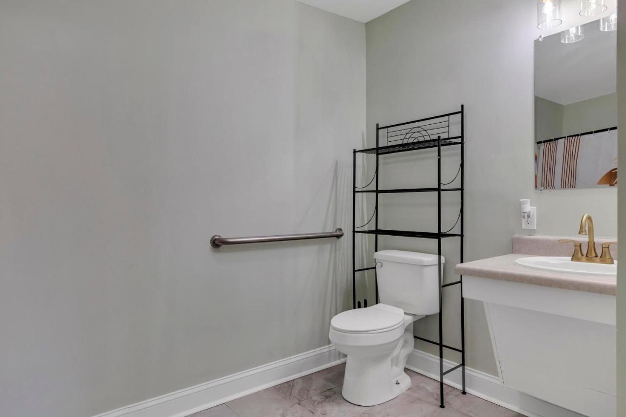 Beachside Boutique Suite 6 Sneads Ferry ภายนอก รูปภาพ
